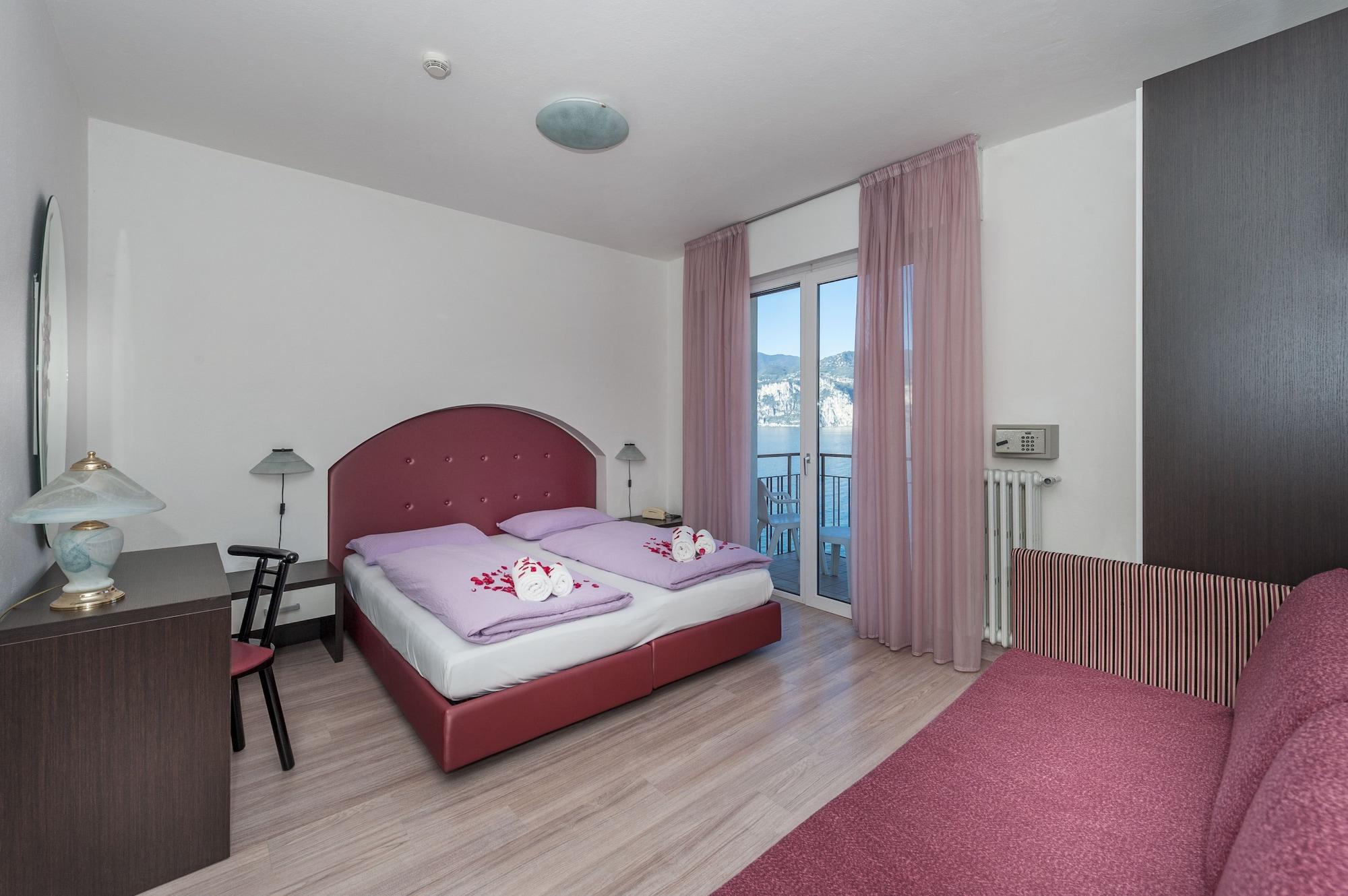 Hotel Villa Carmen Malcesine Eksteriør billede